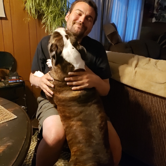 Meet your Posher, Crystal - Picture 5 of 6